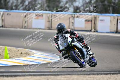 media/Apr-18-2025-TrackDaz (Fri) [[45f5874c44]]/B Group/Session 4 (Turn 6 - Outside)/